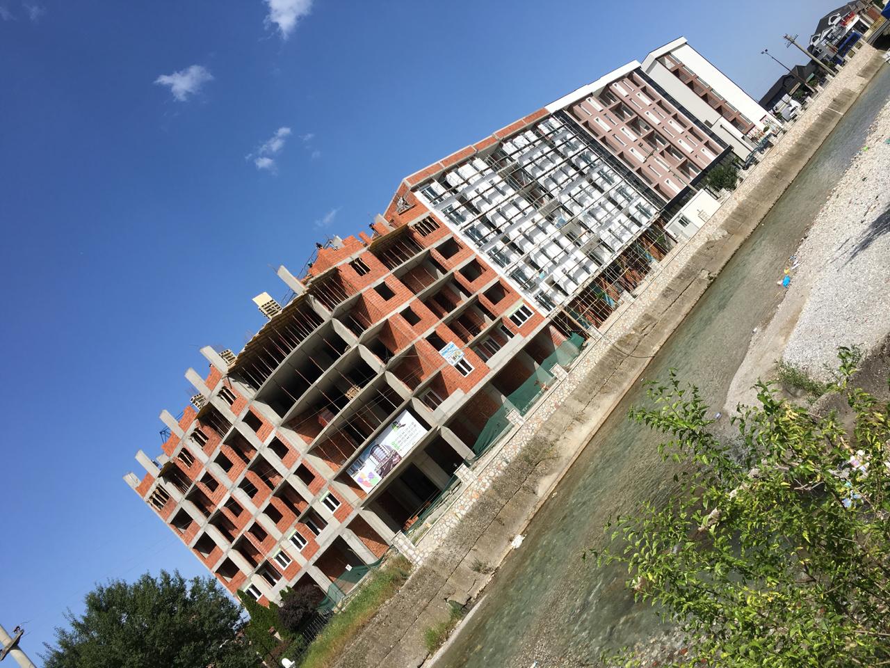 Kompleksi Tregu